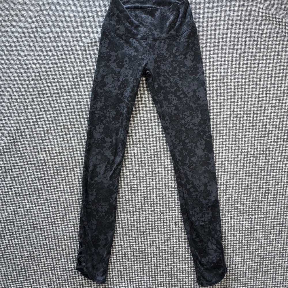 Womens Black Floral High Rise Soft Lattice Ankle Lounge Leggings Small